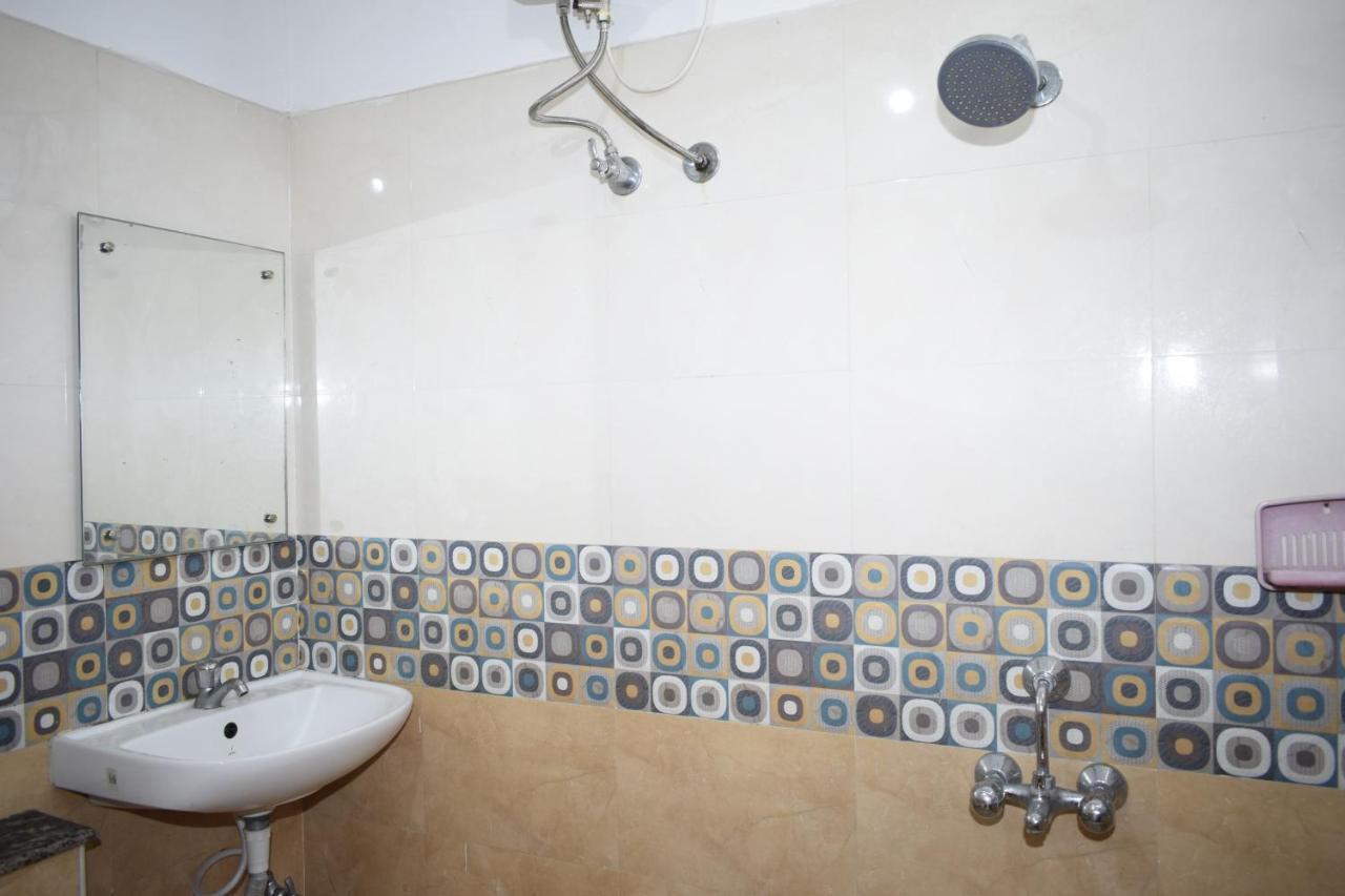 Tsv Hotel Pondicherry Cuddalore Kültér fotó