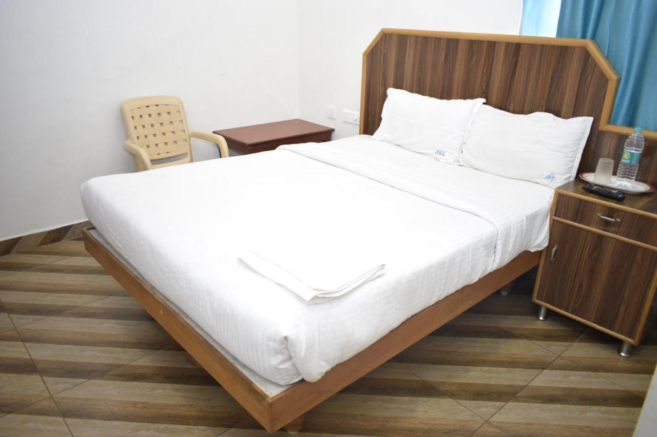Tsv Hotel Pondicherry Cuddalore Kültér fotó